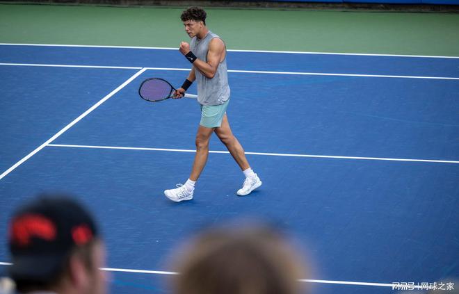 后往往隐藏 后往往隐藏