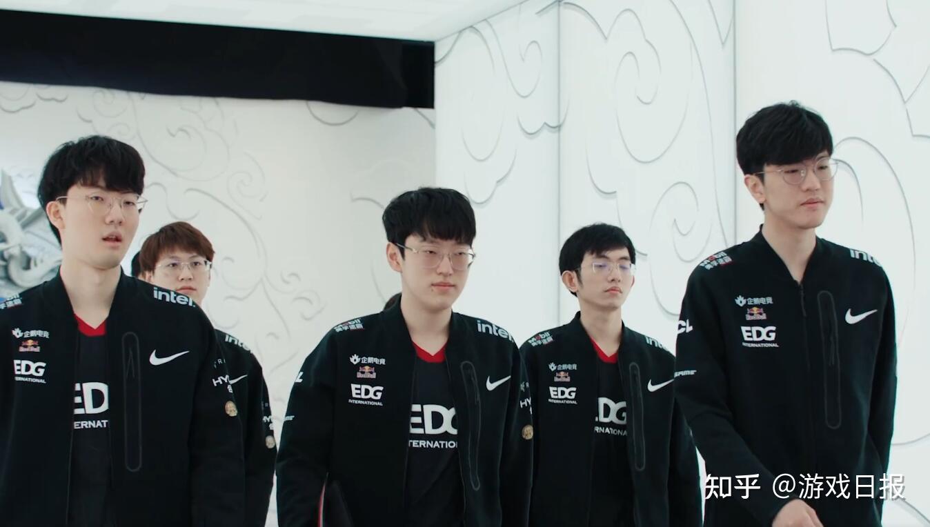 亚国家队而 亚国家队而