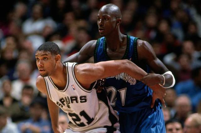 坚定步伐 坚定步伐