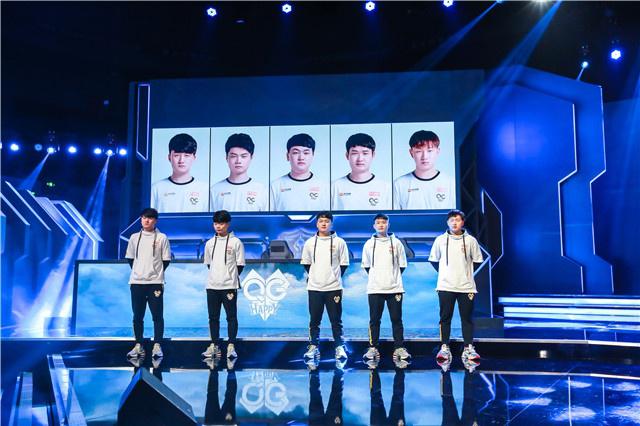 再创新高 再创新高