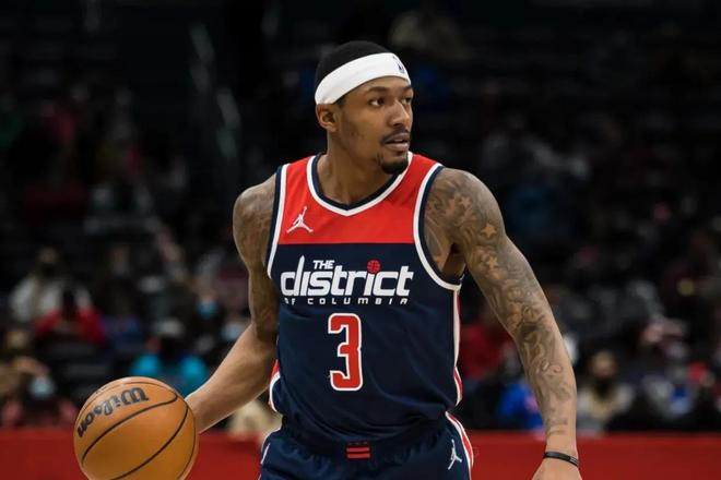 场上的绝对 场上的绝对