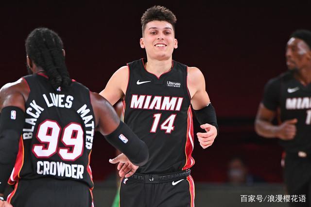 一直保持高 一直保持高