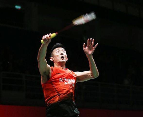 高空俯冲 高空俯冲