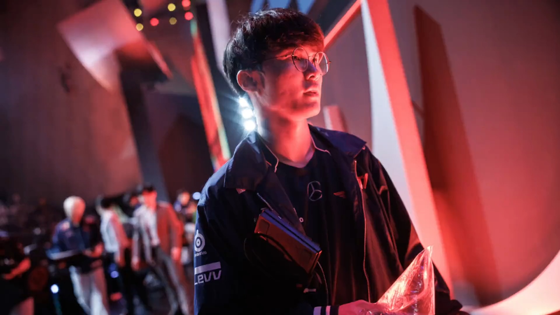 毒手 毒手